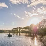 Przystan Nad Zatoka - Osada * Lubieszewo (Drawsko)