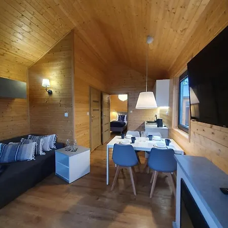 Przystan Nad Zatoka - Osada Holiday home Lubieszewo (Drawsko)