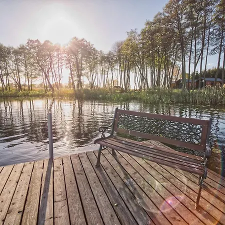 Przystan Nad Zatoka - Osada Holiday home Lubieszewo (Drawsko)