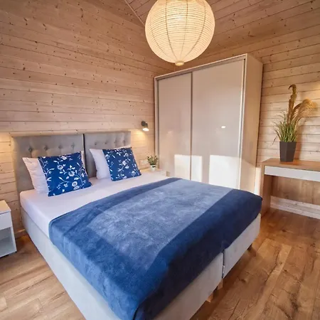 Przystan Nad Zatoka - Osada Holiday home Lubieszewo (Drawsko)