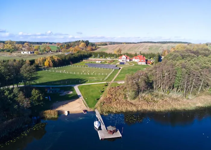 Przystan Nad Zatoka - Osada * Lubieszewo (Drawsko)