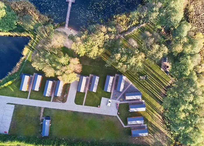 Przystan Nad Zatoka - Osada * Lubieszewo (Drawsko)