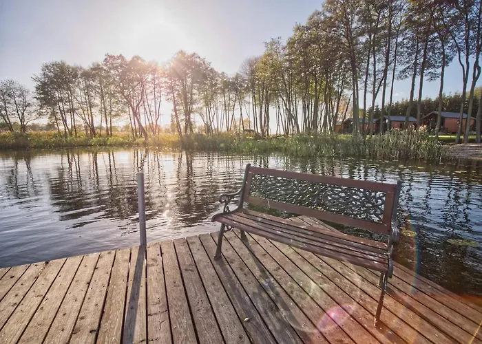 Przystan Nad Zatoka - Osada Semesterbostad Lubieszewo (Drawsko)