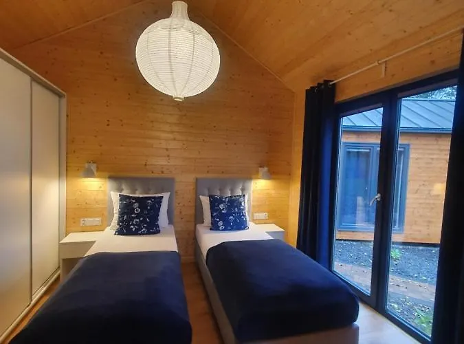 Semesterbostad Przystan Nad Zatoka - Osada