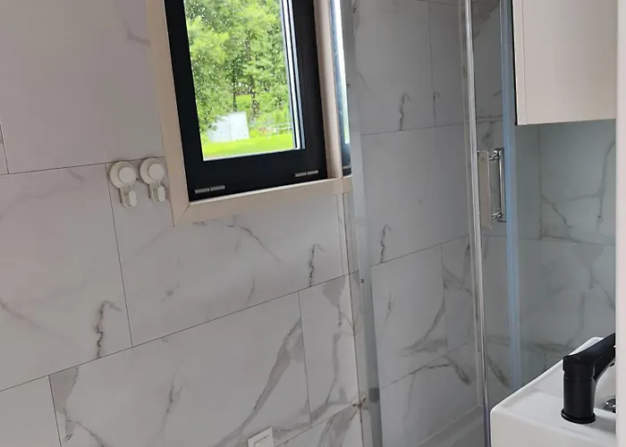 Przystan Nad Zatoka - Osada * Lubieszewo (Drawsko)